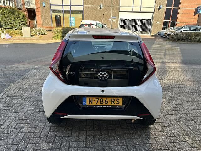Occasion Toyota Aygo X-play 73 PK (53 kW) 2021 Wit Hatchback
