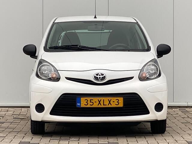 Occasion Toyota Aygo 68 PK (50 kW) 2012 Wit Hatchback