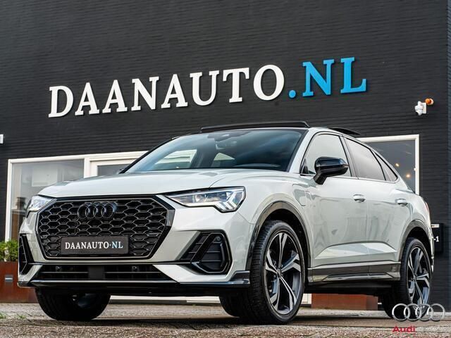Grijs, metallic lak Gebruikt 2022 Audi Q3 Sportback S-Line SUV | € 43.950 (Eerlijke prijs) - Afbeelding 1/4