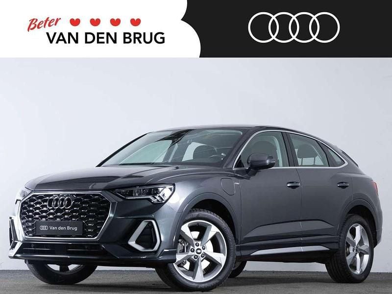 Grijs Gebruikt 2022 Audi Q3 Sportback S-Line SUV | € 37.490 (Super prijs) - Afbeelding 1/4