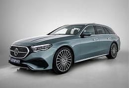 Licht verdezilver metaalkleur metallic Nieuw 2025 Mercedes 300 Sport Edition Stationwagen | € 91.922 (Iets duurder) - Afbeelding 1/4