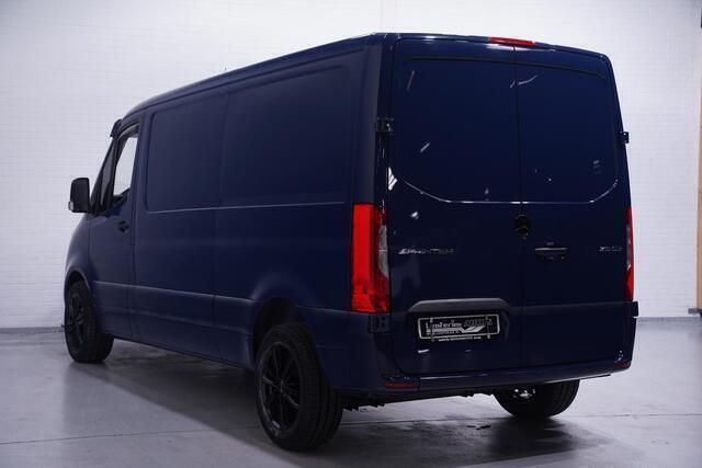 Occasion Mercedes Sprinter Edition 1 150 PK (110 kW) 2024 Blauw Van