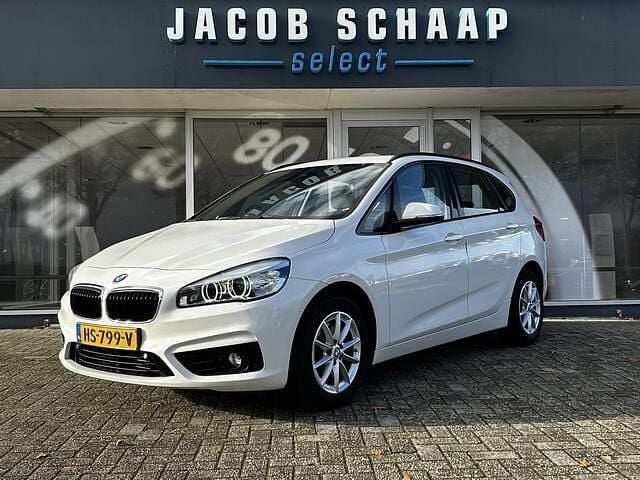Wit Gebruikt 2016 BMW 218 Stationwagen | € 13.500 (Goede deal) - Afbeelding 1/4