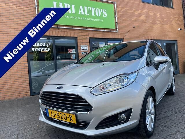 Occasion Ford Fiesta Titanium 101 PK (74 kW) 2016 Grijs Hatchback