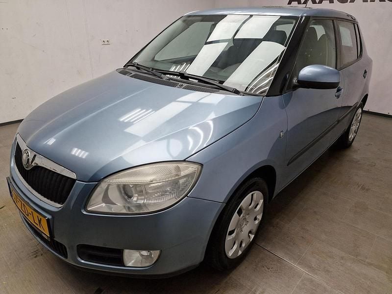 Blauw Occasion 2008 Skoda Fabia Sport Hatchback | € 2.495 (Eerlijke prijs) - Afbeelding 1/4