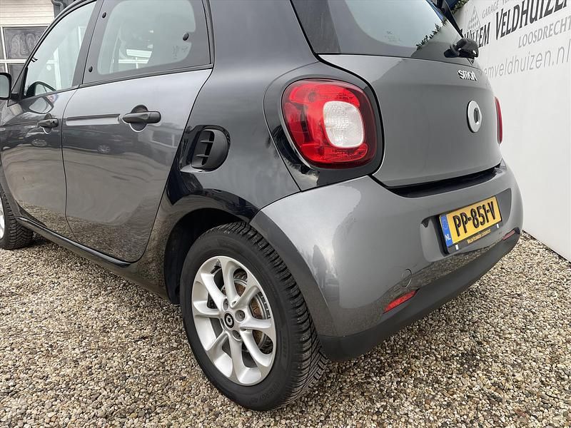 Occasion Smart ForFour 71 PK (52 kW) 2017 Grijs Hatchback