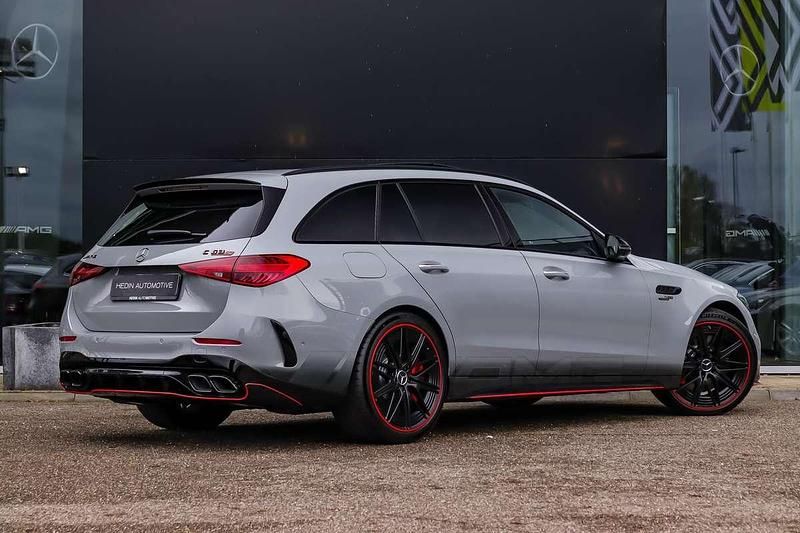 Grijs Gebruikt 2025 Mercedes C63S AMG Stationwagen | € 136.495 - Afbeelding 1/2