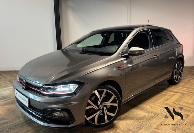 Grijs Gebruikt 2019 VW Polo Beats Hatchback | € 20.940 (Eerlijke prijs) - Afbeelding 1/4