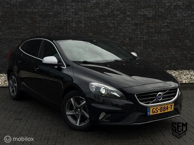 Occasion Volvo V40 R-Design 120 PK (88 kW) 2015 Zwart Hatchback