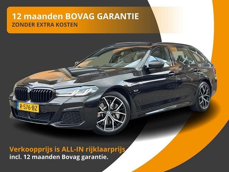 Zwart Occasion 2022 BMW 530 M Sport Stationwagen | € 41.350 (Iets duurder) - Afbeelding 1/4