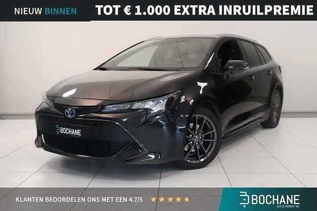 Zwart Occasion 2022 Toyota Corolla Active Stationwagen | € 21.900 (Goede deal) - Afbeelding 1/4