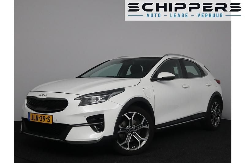 Wit Gebruikt 2022 Kia XCeed SUV | € 20.900 - Afbeelding 1/4