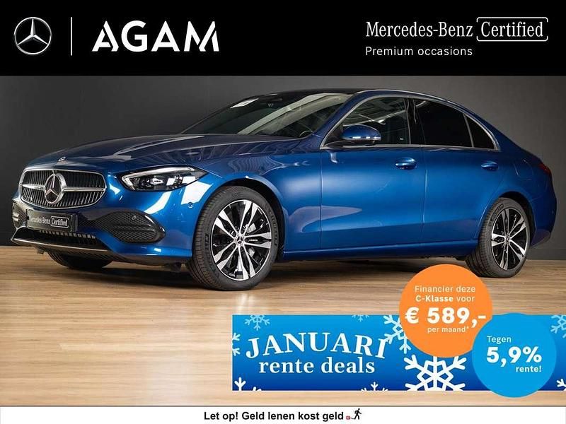 Blauw, metallic lak Occasion 2024 Mercedes C300e Luxury Sedan | € 42.950 - Afbeelding 1/4