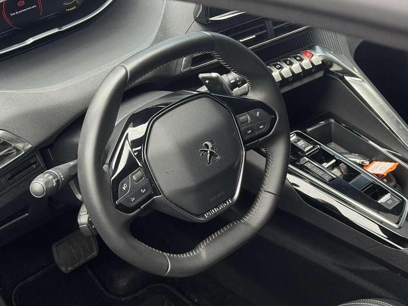Occasion Peugeot 3008 Allure 136 PK (100 kW) 2024 Zwart SUV