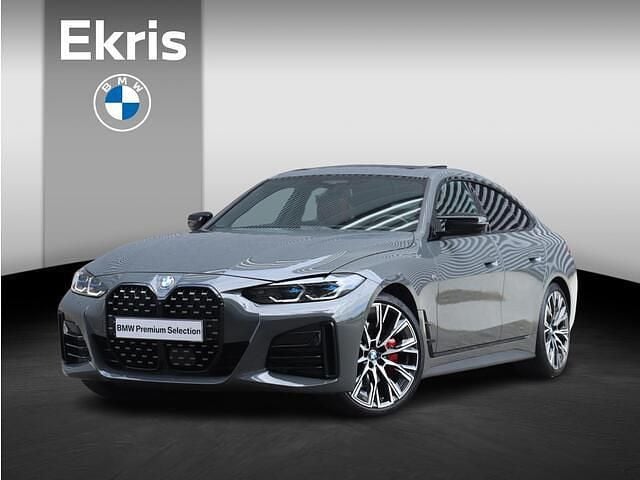 Grijs Gebruikt 2023 BMW M440 M Sport Sedan | € 71.900 (Eerlijke prijs) - Afbeelding 1/4