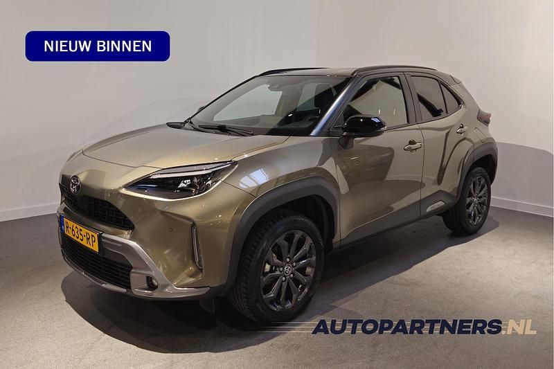 Groen Occasion 2022 Toyota Yaris Cross X-plore SUV | € 25.950 (Eerlijke prijs) - Afbeelding 1/4