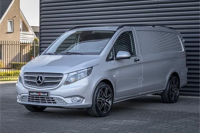 Occasion Mercedes Vito AMG 116 PK (85 kW) 2020 Zilver Van
