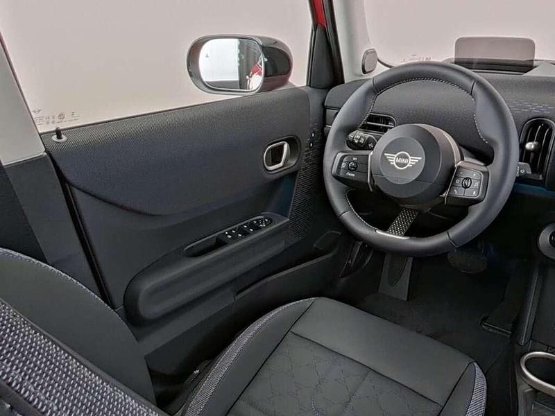 Nieuw Mini Cooper Classic 114 kW (156 PK) 2025 Rood Hatchback