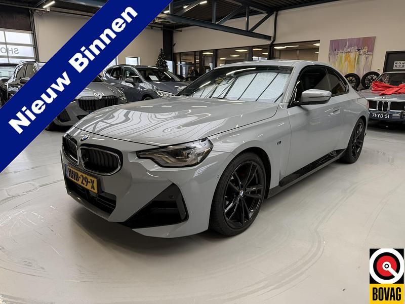 Grijs Occasion 2025 BMW 218 M Sport Coupé | € 40.990 - Afbeelding 1/4