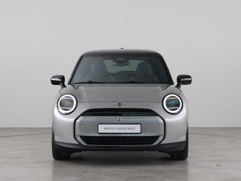 Nieuw Mini Cooper Classic 135 kW (184 PK) 2025 Grijs Hatchback