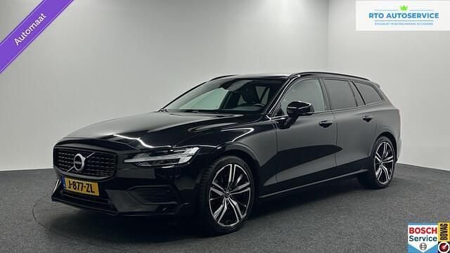 Zwart Gebruikt 2020 Volvo V60 Momentum Stationwagen | € 25.000 (Super prijs) - Afbeelding 1/4