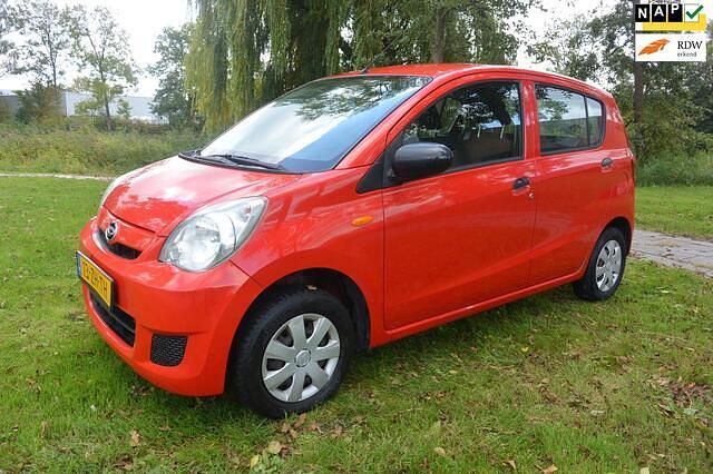 Rood Occasion 2008 Daihatsu Cuore Hatchback | € 1.499 (Eerlijke prijs) - Afbeelding 1/4