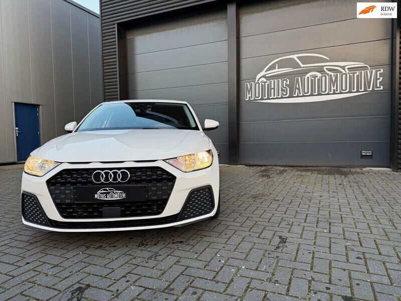 Wit Gebruikt 2021 Audi A1 Proline Hatchback | € 19.950 (Eerlijke prijs) - Afbeelding 1/4