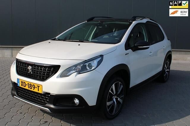 Wit Gebruikt 2018 Peugeot 2008 GT-line SUV | € 10.950 (Eerlijke prijs) - Afbeelding 1/4