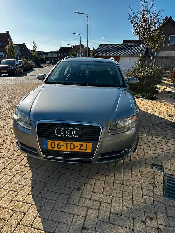 Gebruikt 2006 Audi A4 Stationwagen | € 2.750 (Iets duurder) - Afbeelding 1/4