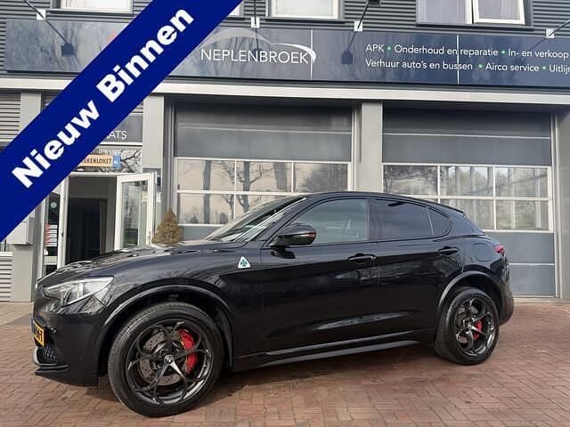 Occasion Alfa Romeo Stelvio Quadrifoglio 511 PK (375 kW) 2018 Zwart (metallic) SUV