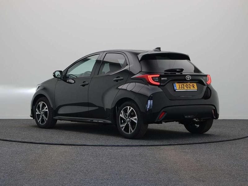 Nieuw Toyota Yaris Hybrid 116 PK (85 kW) 2025 Zwart Hatchback