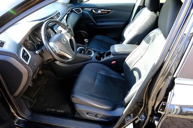 Occasion Nissan Qashqai Tekna+ 116 PK (85 kW) 2017 Zwart (metallic) SUV