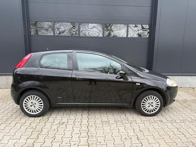Occasion Fiat Grande Punto Dynamic 78 PK (57 kW) 2008 Zwart Hatchback