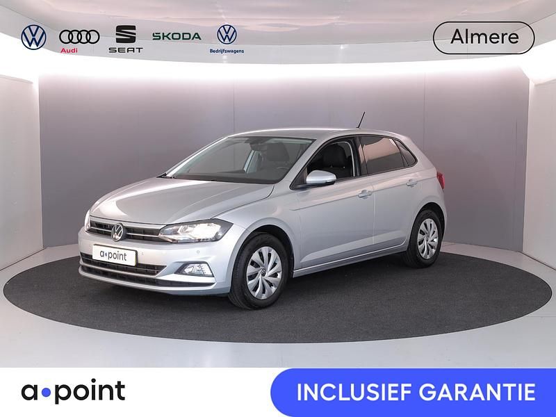 Grijs Gebruikt 2021 VW Polo Comfortline Hatchback | € 17.749 (Goede deal) - Afbeelding 1/3