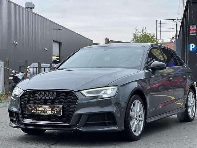 Grijs Occasion 2020 Audi A3 Sedan | € 20.990 (Super prijs) - Afbeelding 1/4