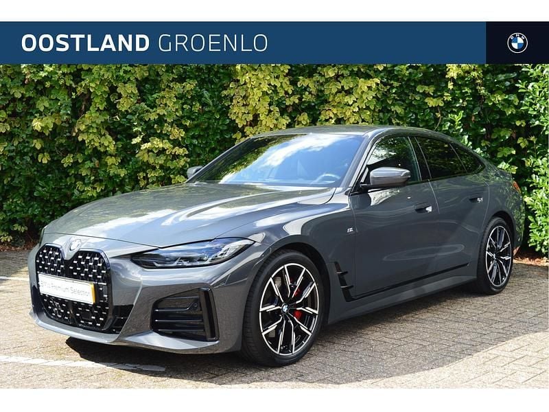 Grijs Gebruikt 2024 BMW 420 Comfort Edition Coupé | € 56.950 (Eerlijke prijs) - Afbeelding 1/4