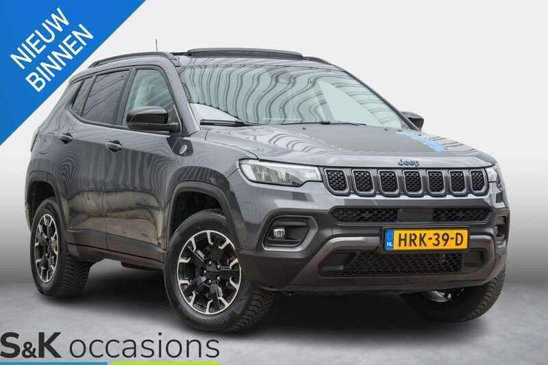 Grijs Gebruikt 2022 Jeep Compass Trailhawk SUV | € 23.950 (Eerlijke prijs) - Afbeelding 1/4