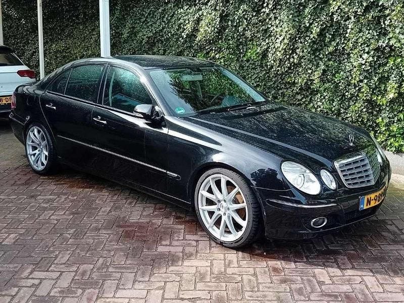 Occasion Mercedes E280 Classic 231 PK (169 kW) 2007 Zwart Sedan