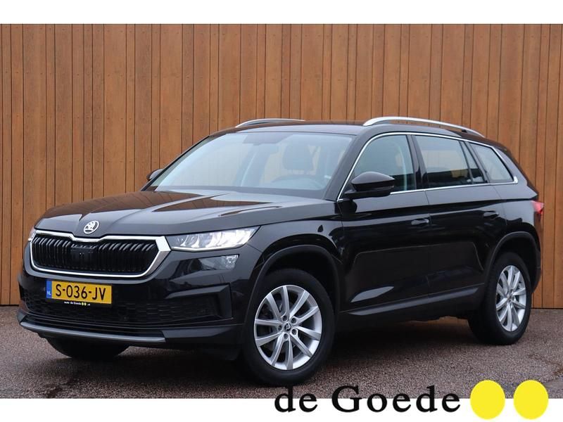 Zwart Gebruikt 2023 Skoda Kodiaq Business Line SUV | € 34.940 (Eerlijke prijs) - Afbeelding 1/4