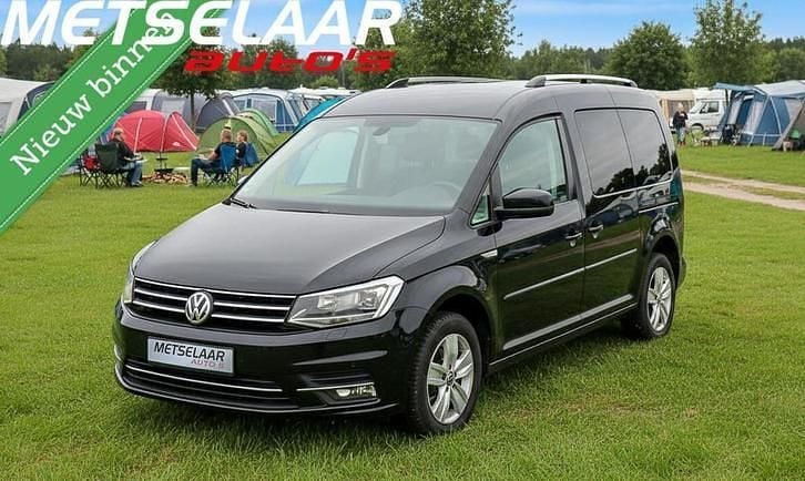 Zwart Occasion 2019 VW Caddy Maxi Highline MPV | € 26.850 (Eerlijke prijs) - Afbeelding 1/4