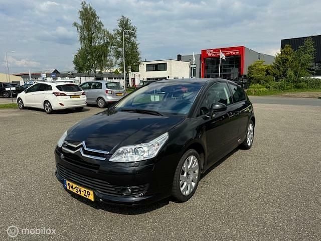 Zwart Occasion 2006 Citroën C4 Coupé | € 1.950 (Duur) - Afbeelding 1/4