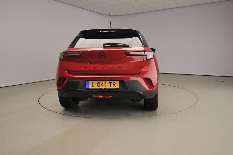 Occasion Opel Mokka-e GS Line 100 kW (136 PK) 2021 Rood SUV