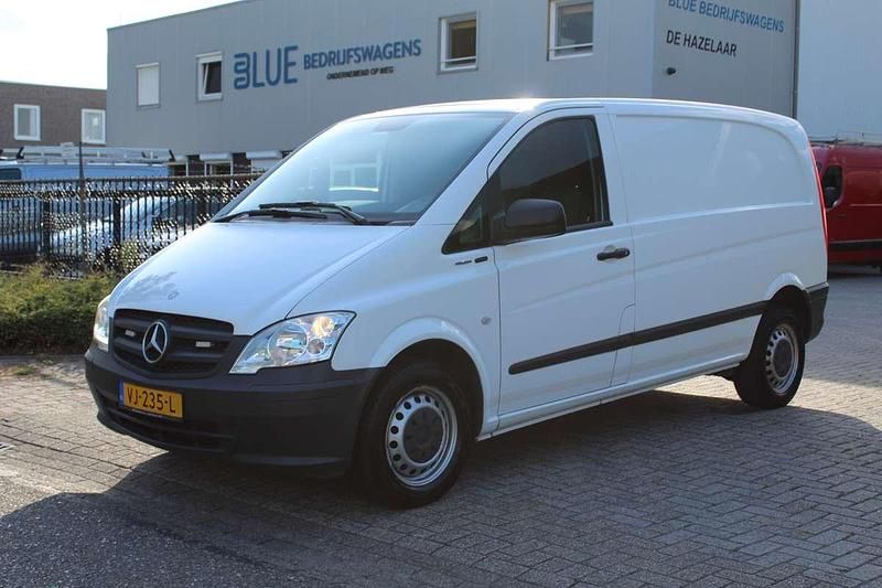 Wit Gebruikt 2014 Mercedes Vito MPV | € 6.900 (Super prijs) - Afbeelding 1/4