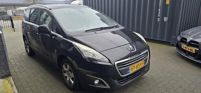 Occasion Peugeot 5008 Style 131 PK (96 kW) 2016 Zwart MPV