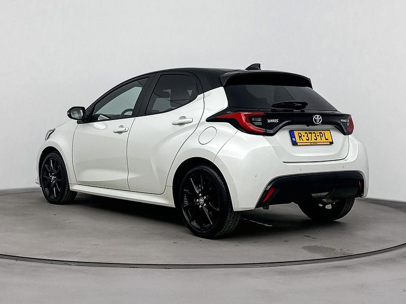 Occasion Toyota Yaris Executive 116 PK (85 kW) 2022 Wit Hatchback
