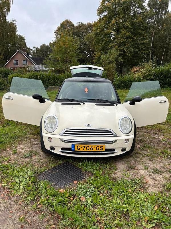 Wit Gebruikt 2006 Mini Cooper Chili Hatchback | € 2.250 (Goede deal) - Afbeelding 1/1