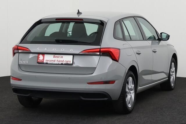Occasion Skoda Scala Ambition 2023 Grijs Hatchback
