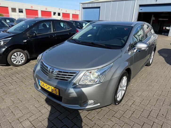 Occasion Toyota Avensis Business Edition 147 PK (108 kW) 2011 Grijs Stationwagen