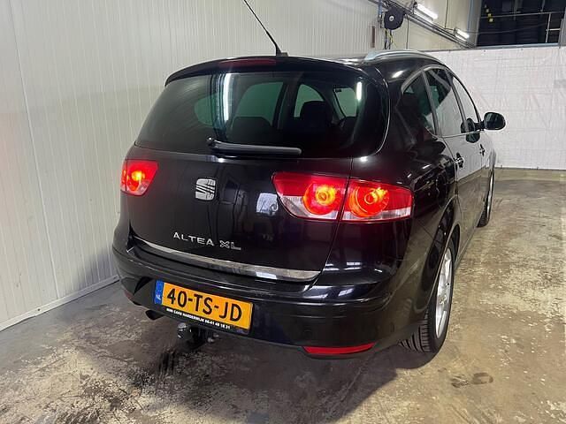 Occasion Seat Altea XL 102 PK (75 kW) 2007 Zwart MPV