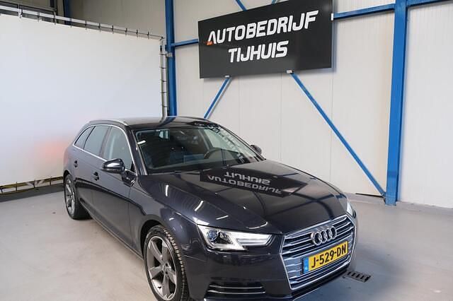 Grijs Gebruikt 2017 Audi A4 Design Stationwagen | € 14.750 (Super prijs) - Afbeelding 1/4